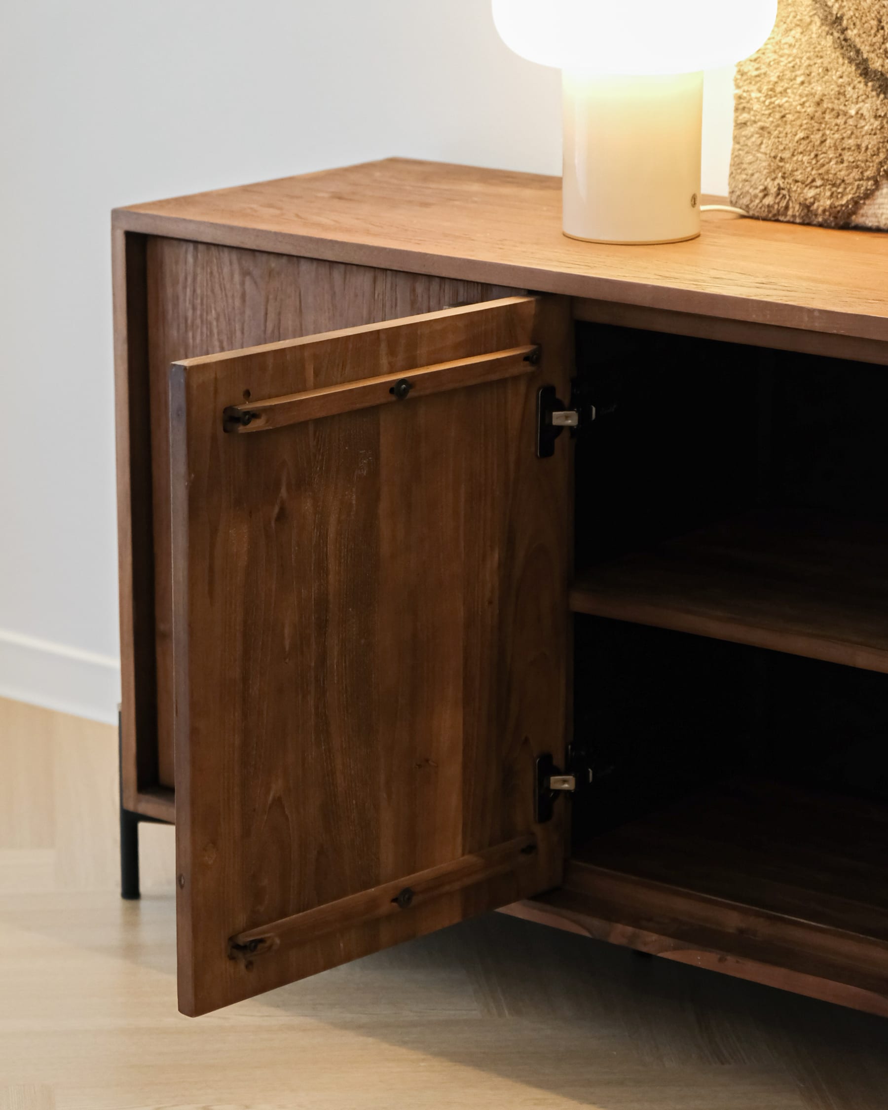 Teak & Linen House — view 9