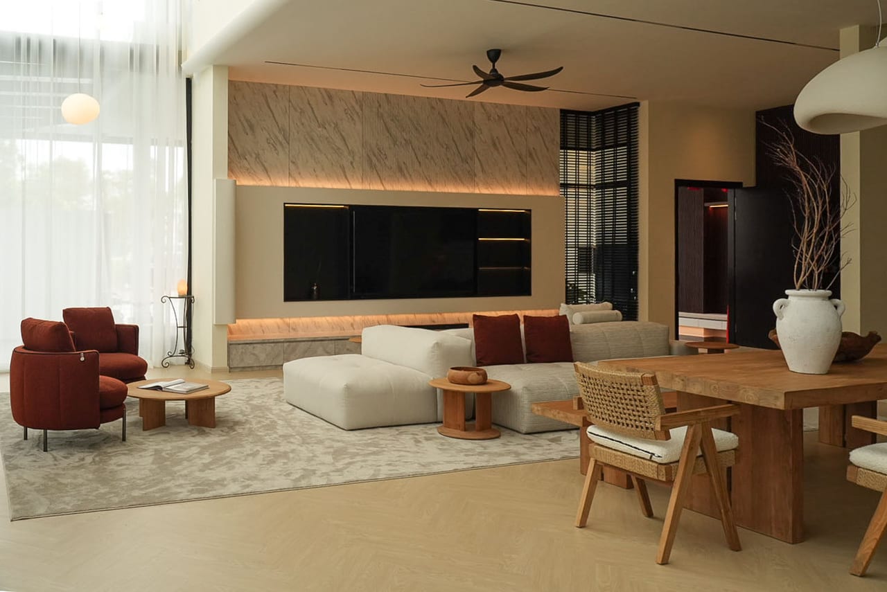 Sanctuary House — view 10