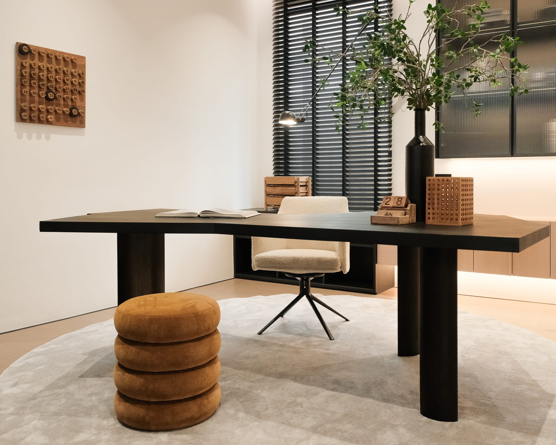 Quiet Luxury Apartment — view 9